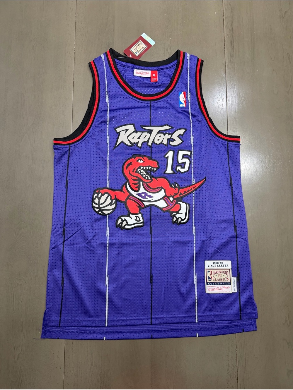 Vince Carter Raptors jerseys - Picture 2 of 5